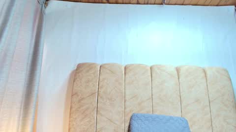 Zoe online show from November 24, 12:48 pm