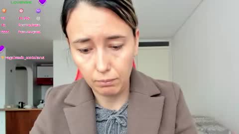 ZOE online show from June 30, 8:07 pm