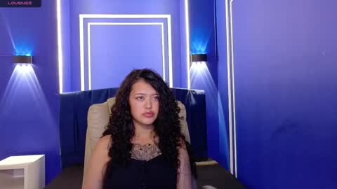 zoe  online show from March 18, 4:29 am