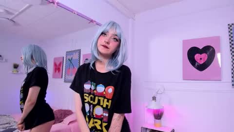 Zoe Lynch online show from November 25, 12:04 pm