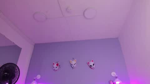 Zoe Lynch online show from September 30, 2:49 pm