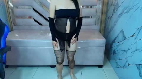 Zoe  online show from November 13, 3:42 am