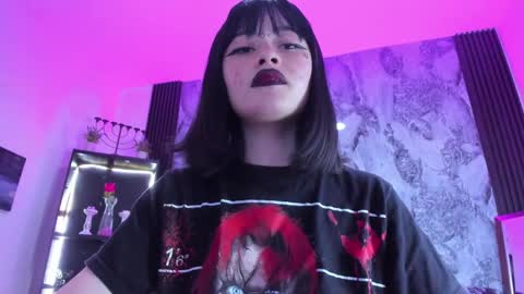 zoe_rosse00 online show from October 29, 8:09 pm