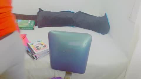 ZOE online show from February 1, 10:07 pm