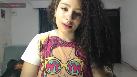 zoe tai online show from February 21, 9:23 am