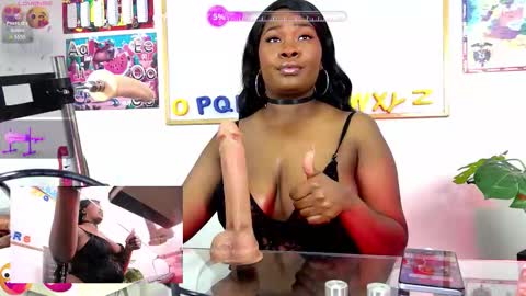 Zoe online show from November 14, 11:45 am