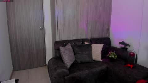  zoee jackson online show from February 27, 6:44 pm