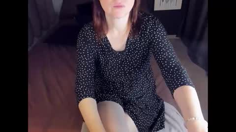 Zoe online show from November 4, 5:42 am