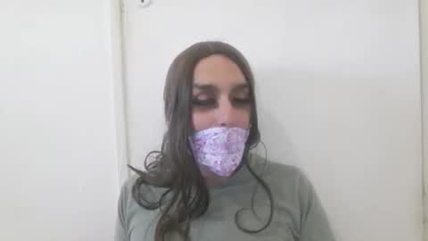 zoefemfem online show from November 11, 12:51 pm