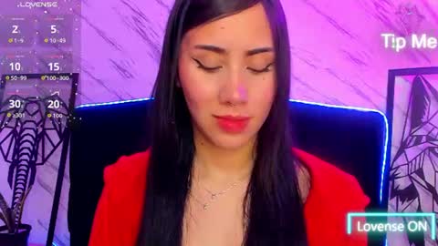 Laura  online show from June 17, 5:01 am