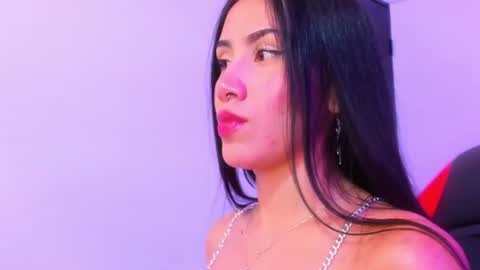 Laura  online show from July 8, 7:45 am