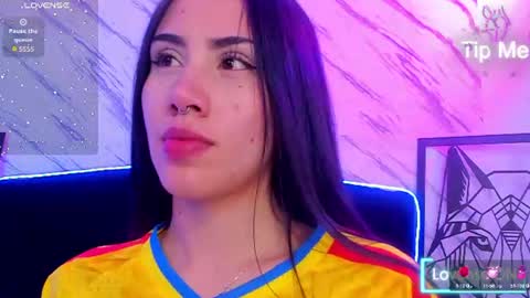 Laura  online show from June 18, 6:08 am