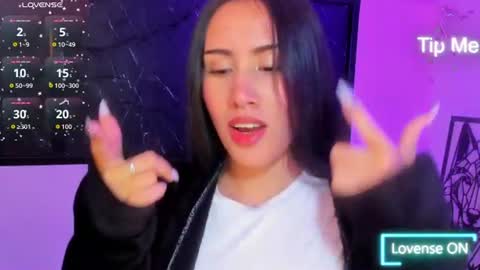 Laura  online show from June 30, 4:12 am