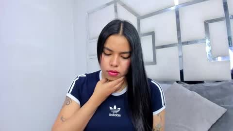 ZoeSwam online show from October 30, 12:17 pm