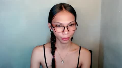 zoey online show from May 14, 10:41 pm