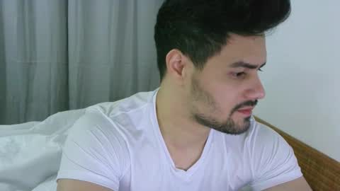 Snapshot of zohan_haidar chatting on October 23, 2:24 am ZohanMohamed online show from October 23, 2:24 am