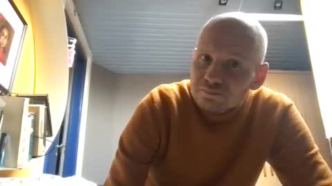 zolexthomas online show from March 8, 3:05 pm