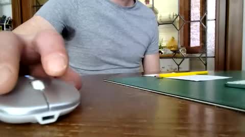 Zomas online show from April 11, 11:36 am