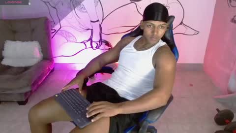 Zoriel online show from April 17, 7:16 pm