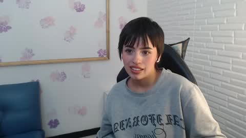 Zowii online show from May 31, 2:10 am