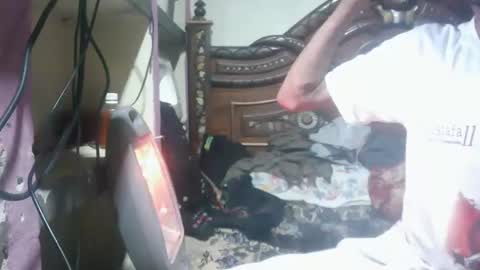 Snapshot of zoyakhan803 chatting on February 19, 11:46 pm zoyakhan803 online show from February 19, 11:46 pm