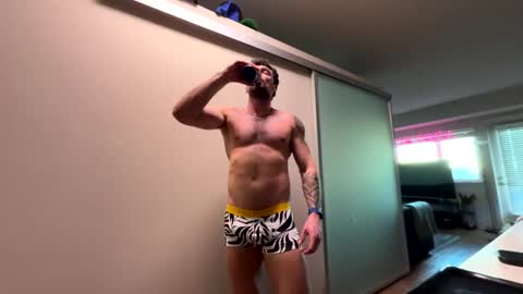 Zuko online show from February 12, 12:48 am