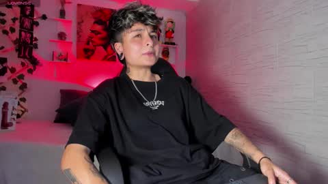 Zury Ramirez online show from November 1, 8:19 pm