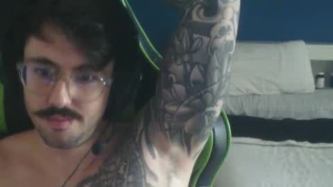 zusta10 online show from April 20, 4:32 pm